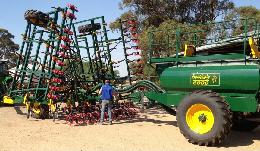 Simplicity 40Ft Air Seeder For Sale As New! Machinery